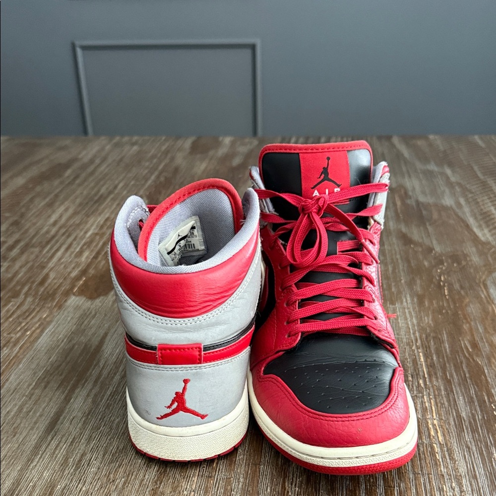 Nike Air Jordan 1 Mid 'Fire Red’ 554724-603 Size 20
